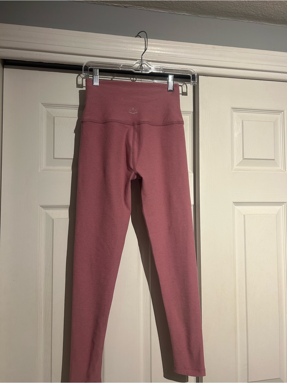 Beyond Yoga SpaceDye Pink Leggings Small - Picture 2 of 5